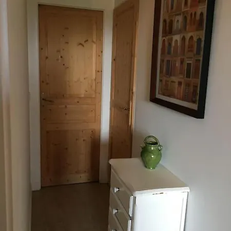 Superbe T2 Dans Grange, Calme Absolu, Pau A 10min Apartment Buros