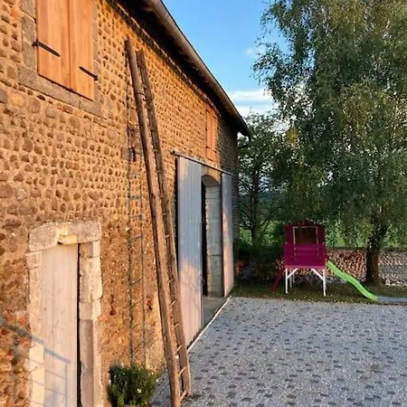 Apartment Superbe T2 Dans Grange, Calme Absolu, Pau A 10min Buros